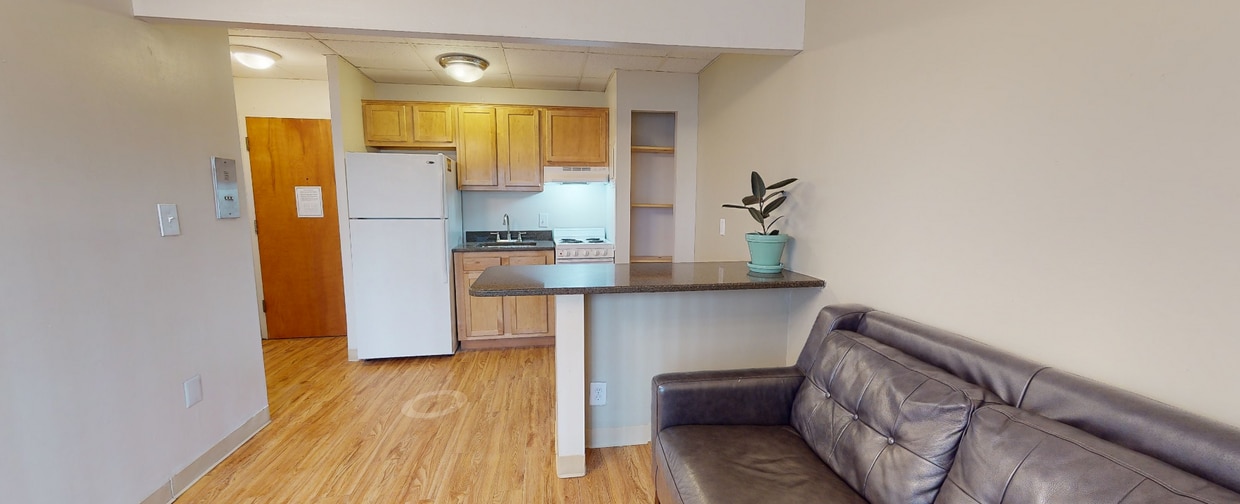 Photo - University Towers - UofM Student Housing Apartments