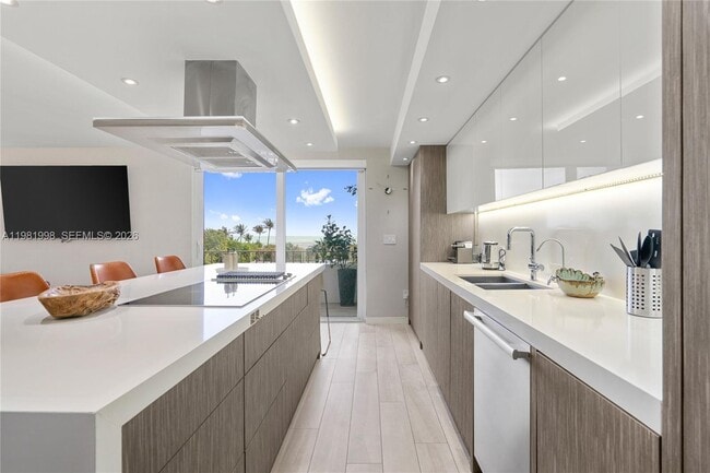 Photo - 177 Ocean Ln Dr Unit 308