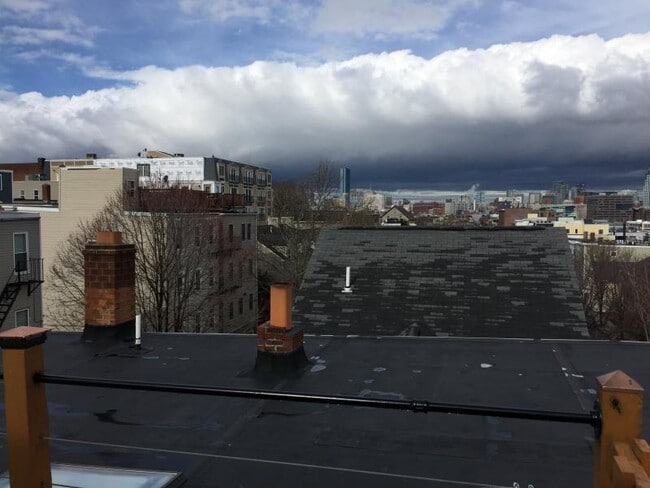 Photo - 449 2nd W St Unit 3