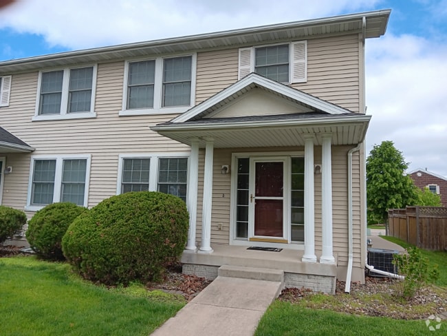 Building Photo - 2412 Eaton Ave Rental