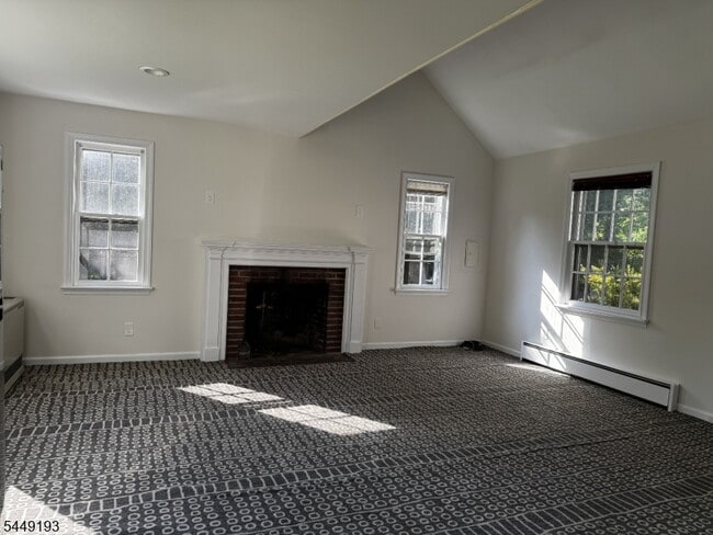 175 Cherry Ln
