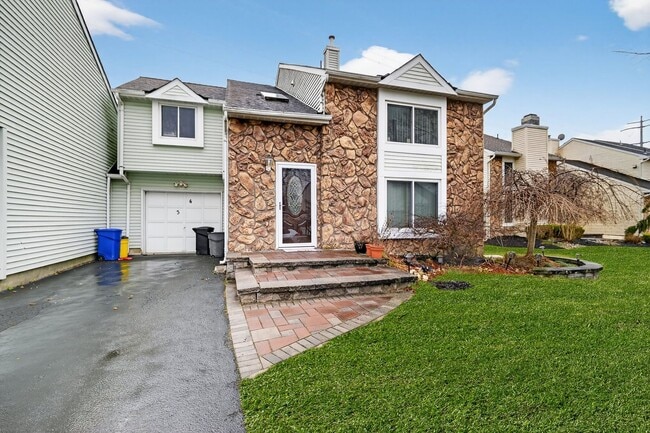 Photo - 34 Jeffrey Cir