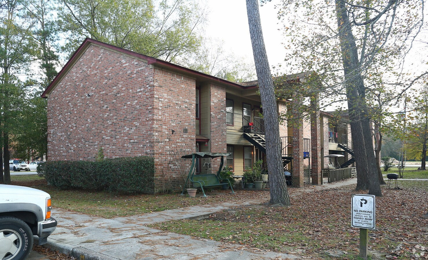 Photo - White Oak Apartments