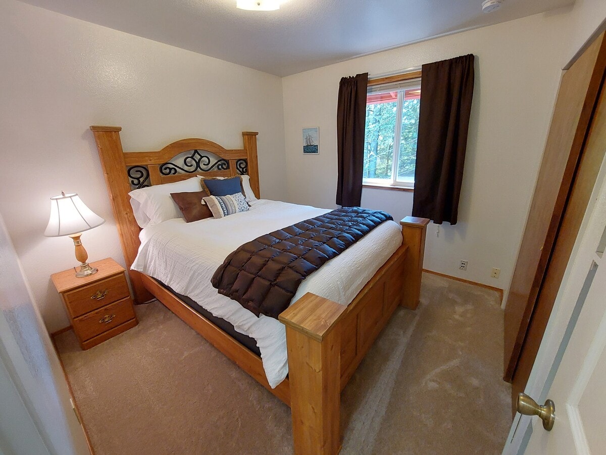 Photo - 5711 S Tongass Hwy Unit B