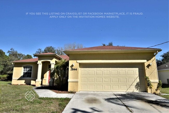 Building Photo - 2844 Wells Ave