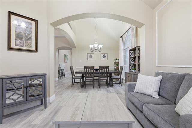 Photo - 2122 Trickling Creek Dr