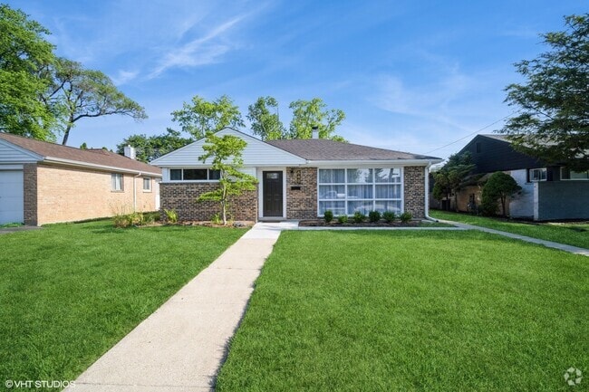 Building Photo - 648 Oakwood Ct Rental