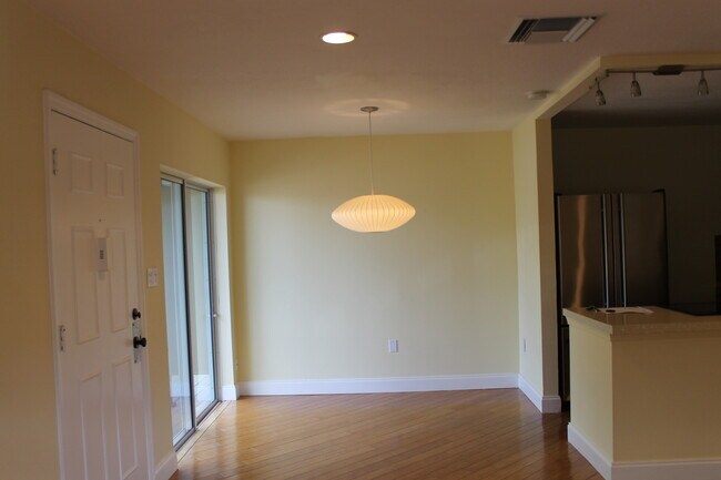 Photo - LUCERNE OAKS CONDO IN DOWNTOWN ORLANDO