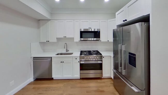 Photo - 12 Lopez Ave Unit 2