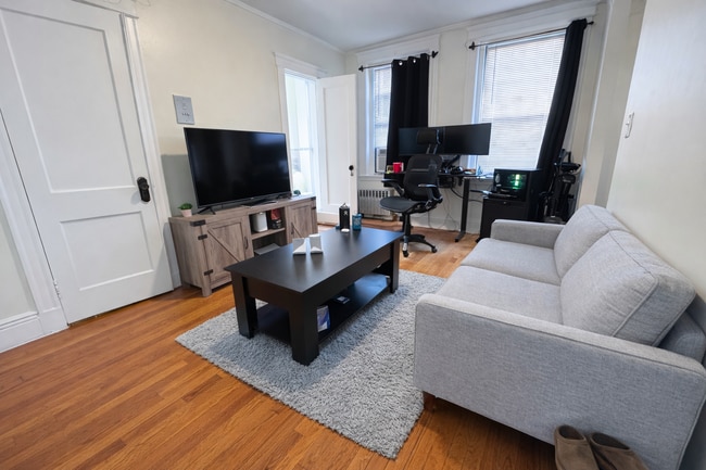 Photo - 31 Queensberry St Unit 20