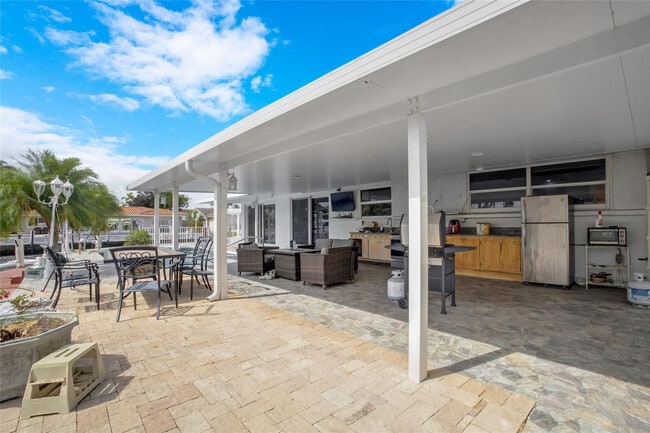 Photo - 1311 NE 27th Way