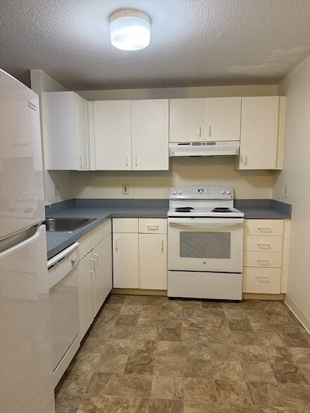 Building Photo - 5 Bank St Unit 3F