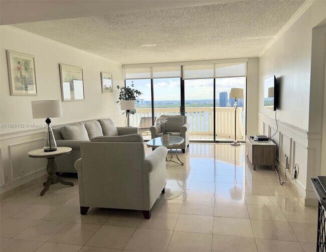 Photo - 1000 W Island Blvd Unit 2412