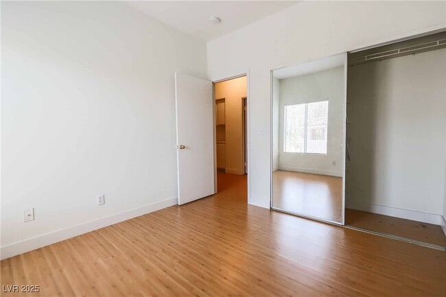 Photo - 251 S Green Valley Pkwy Condo Unit 1511