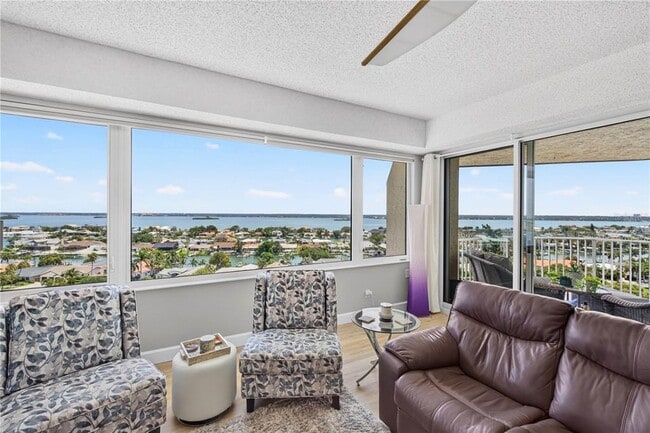 Photo - 736 Island Way Unidad 1202
