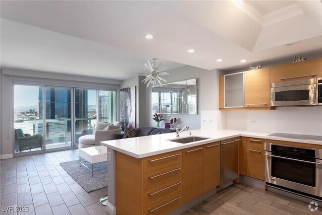 Building Photo - 222 Karen Ave Unit 3104 Rental
