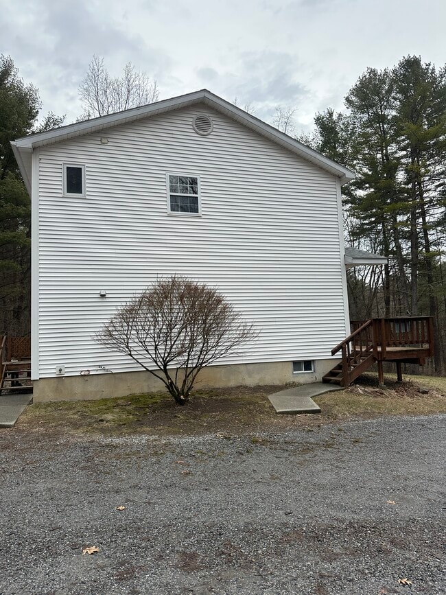 Lateral del apartamento - 394 County Route 76 Unidad 394 County Route 76