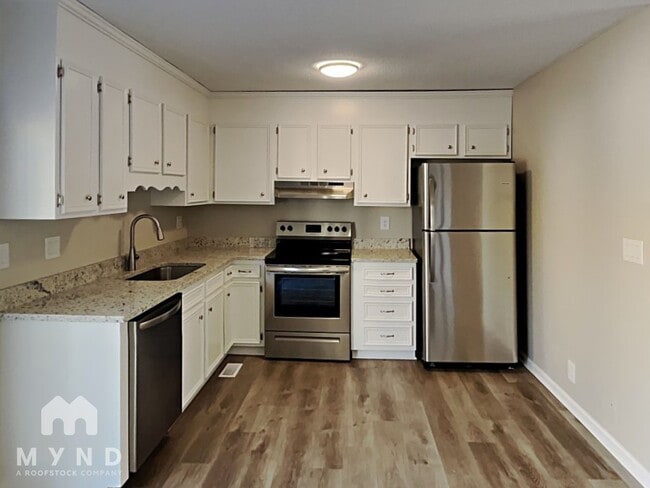 Photo - 2436 Judith Ave