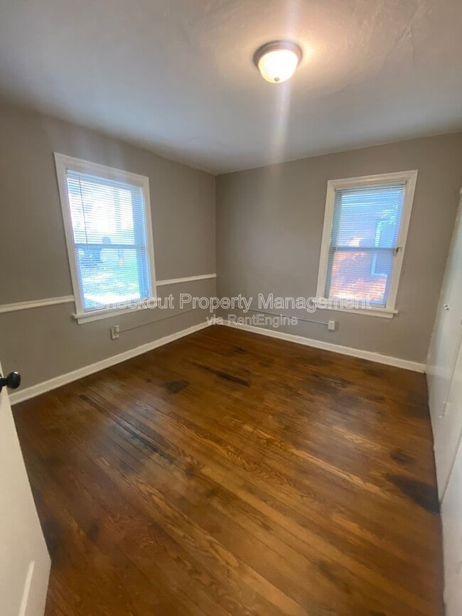 Photo - 5516 Fairridge Ct
