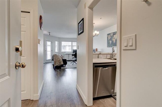 8060 121A St Unit a