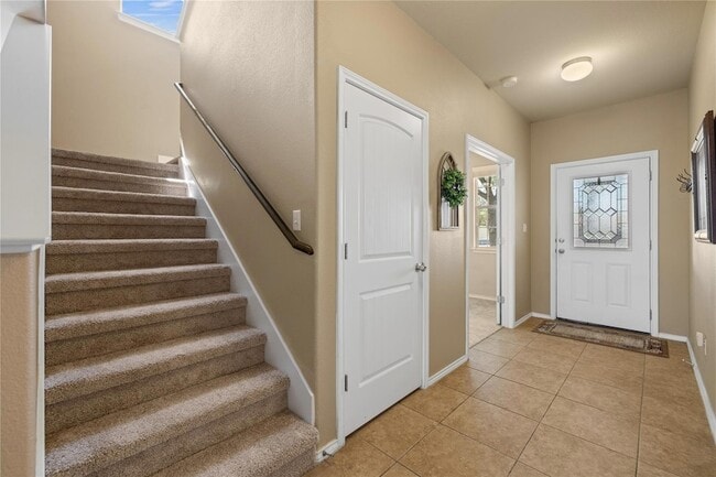 Photo - 304 Quarry Ln