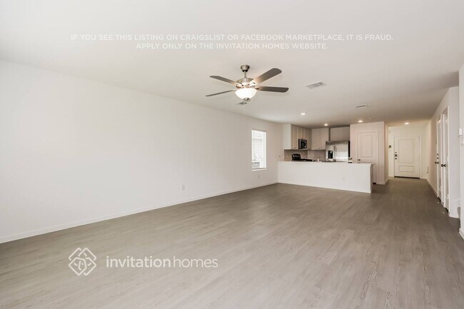 Photo - 2626 Bartlett St