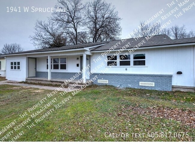 Photo - 1941 W Spruce Ave