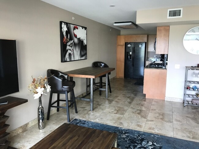 Photo - 4808 N 24th St Unidad 606