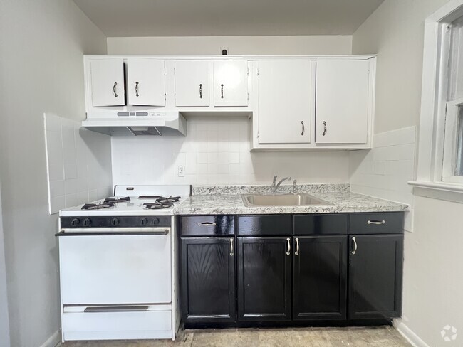 Building Photo - 75 Sherman Ave Unit 4 Rental