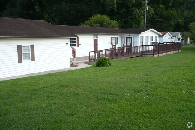 Building Photo - 905 Green St Rental