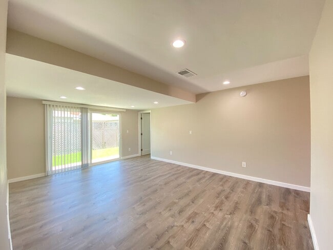 Photo - 4930 64th St Unit 4928-4930 64th St