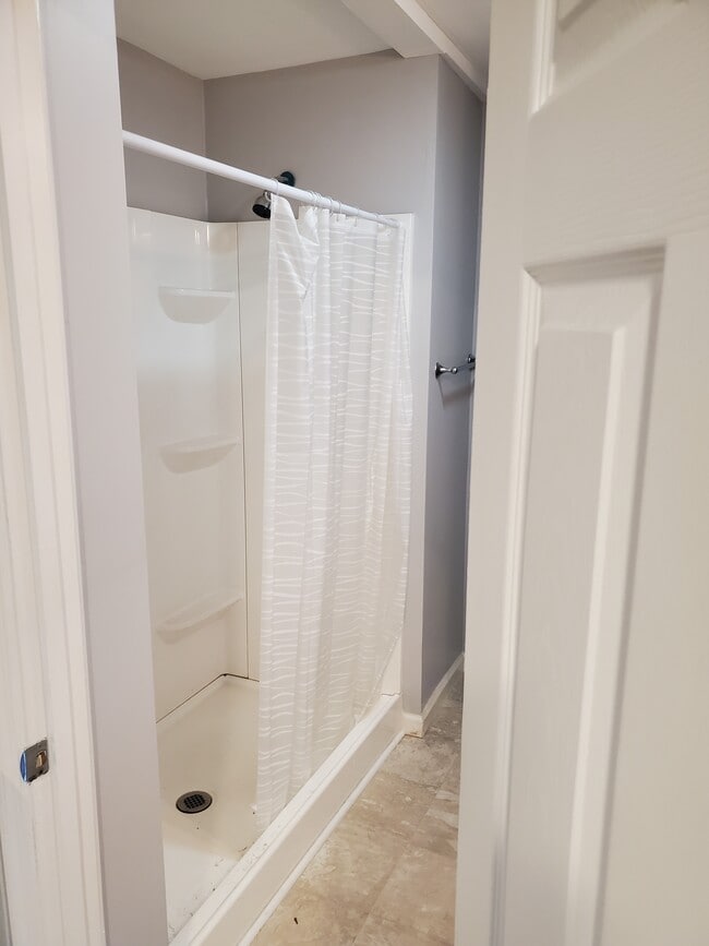 Photo - Bennett Unit B