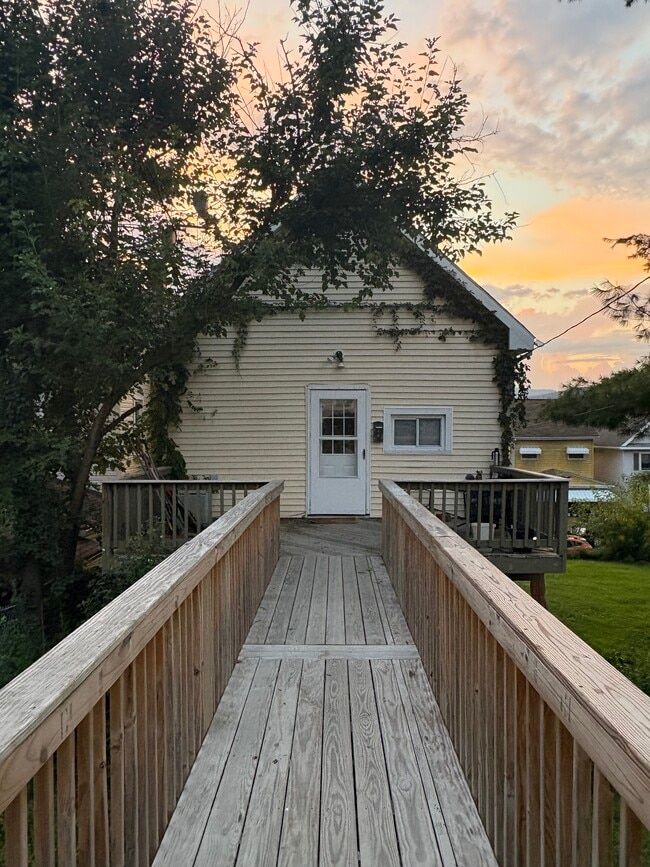 2209 4th Ave Unit 2209 4th Ave Apt 2