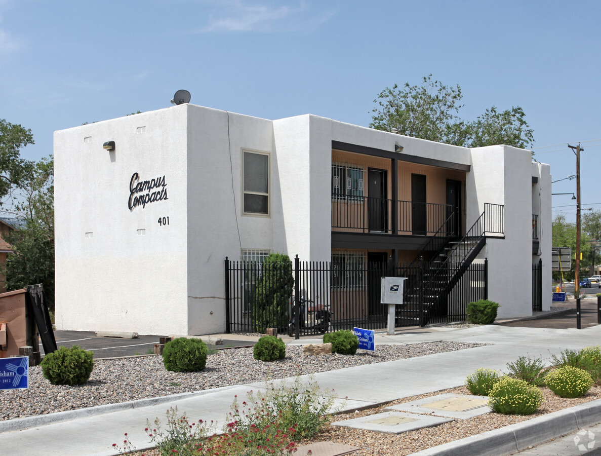 Photo - Campus Compacts Apartments