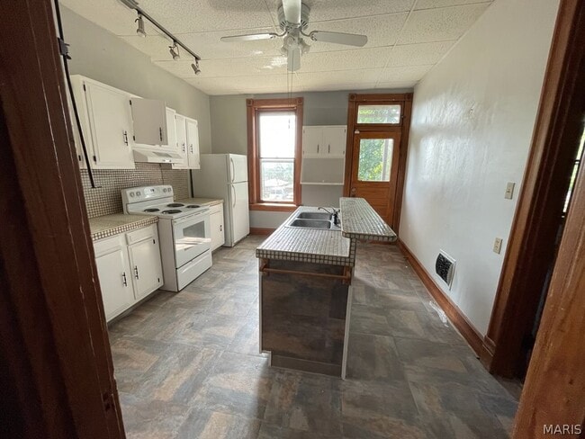 Photo - 6024 Michigan Ave Unit 1F
