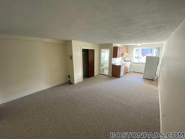 Photo - 4 Brattle Dr Unit 3