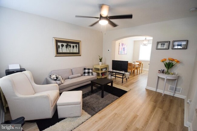 Building Photo - 1629 Searles Rd