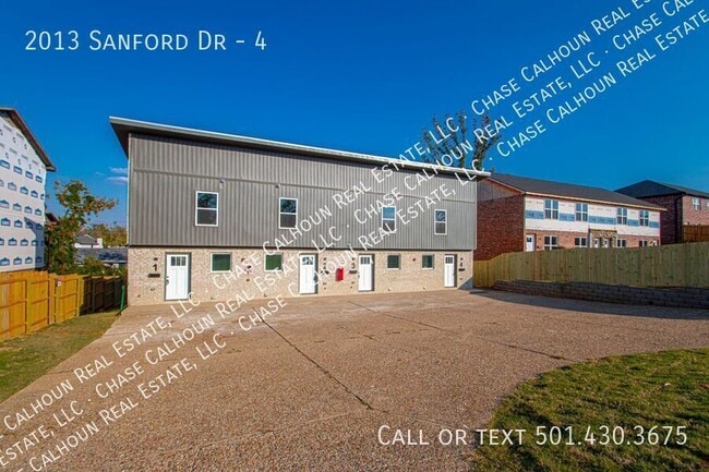 Photo - 2013 Sanford Dr Unit 4