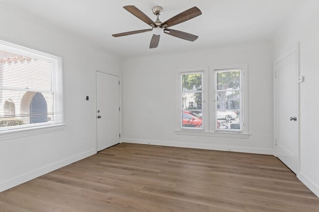 Photo - 1109-1125 Loma Ave