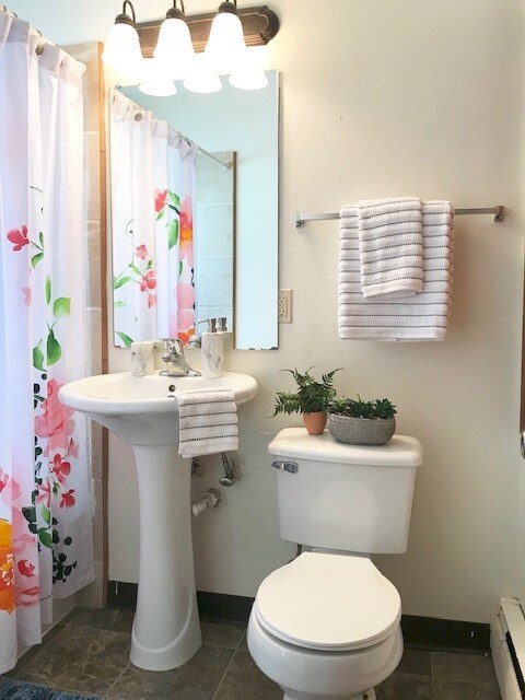 Luxford Court Apartment Community