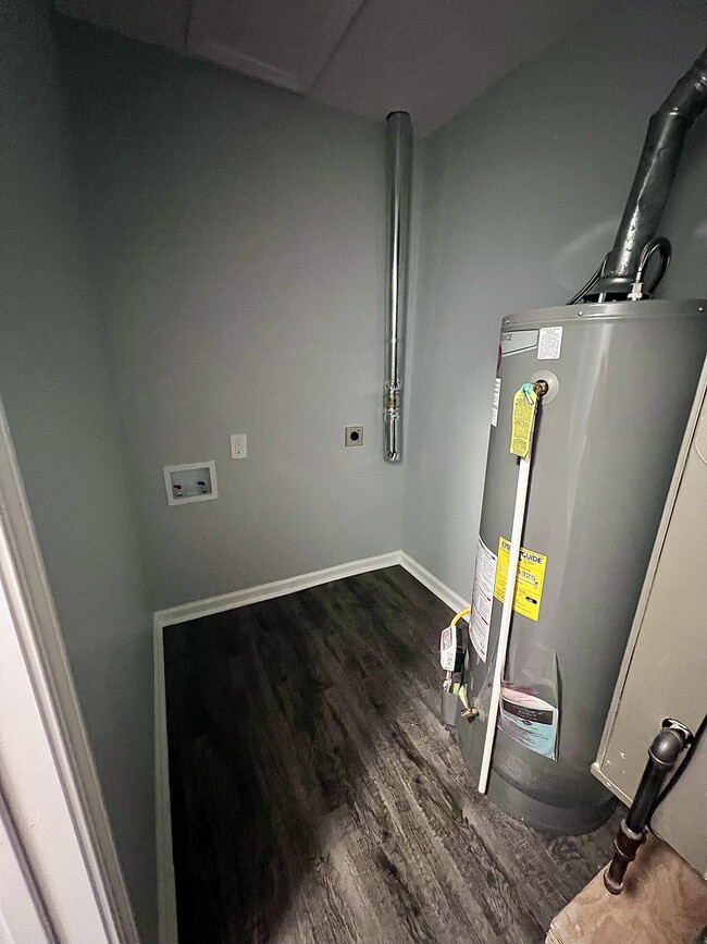 Photo - 153 Hanstein Pl