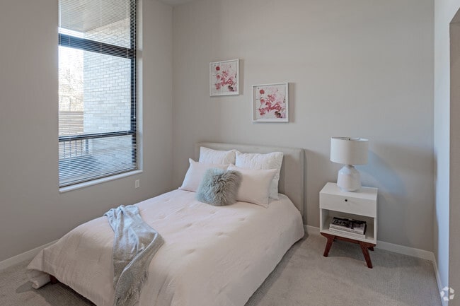 2BR, 2BA - Bowie - Venue