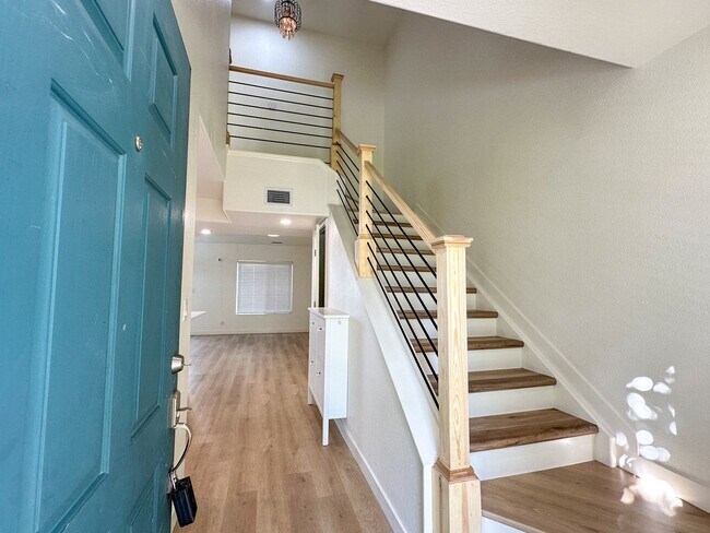 Photo - Beautifully Remodeled TownHome Near DIA