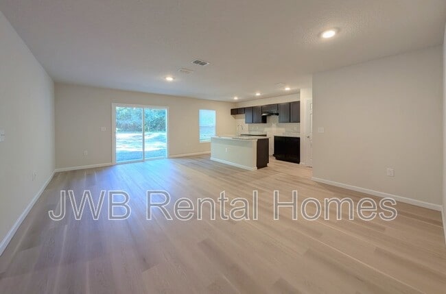 Photo - 3833 Soutel Dr