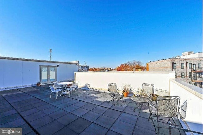 Photo - 449 R St NW Unit 101