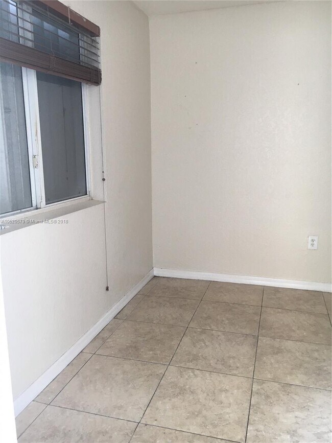 Photo - 3 bedroom in Miami FL 33142