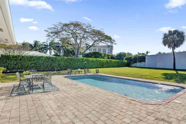 Photo - 26 Cayuga Rd