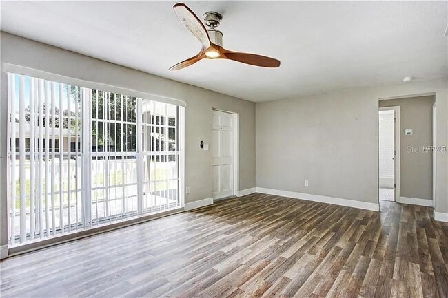 Photo - 1015 E 24th Ave