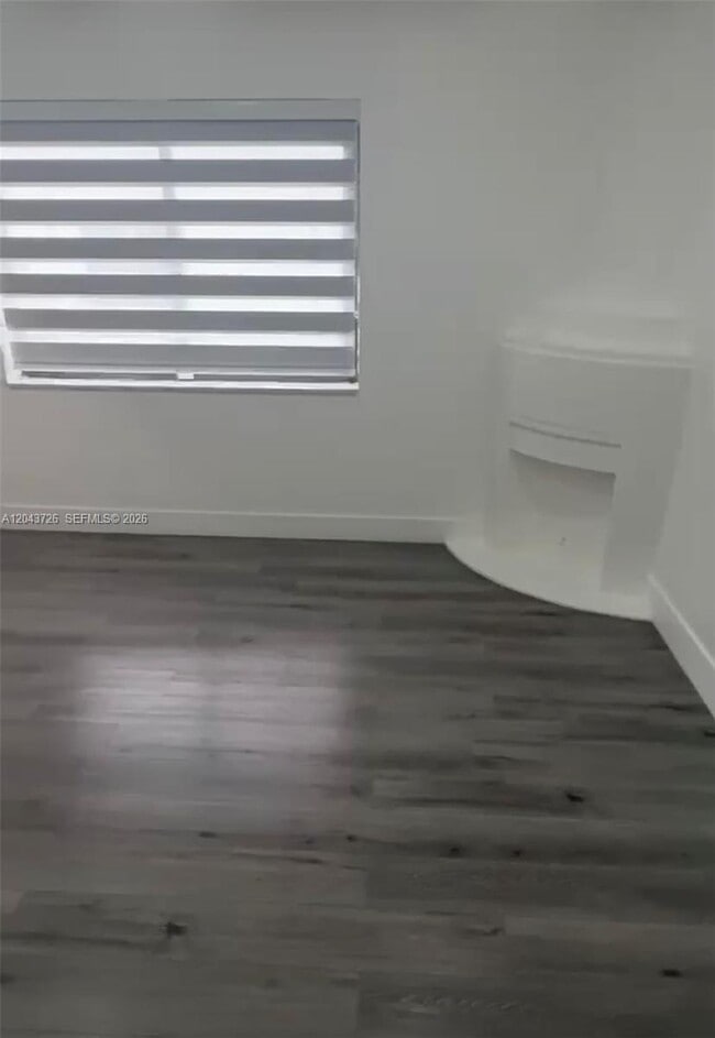 Photo - 1895 SW 22nd St Unidad # 7