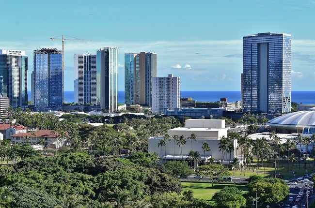 Building Photo - 824 Kinau St Unit Apt. 1209